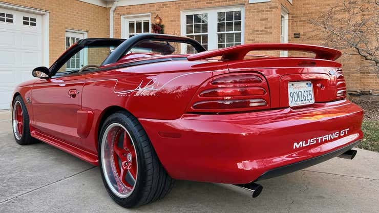 Image for At $29,700, Will This 1995 Mario Andretti Edition Ford Mustang GT Hit The Winner's Circle?