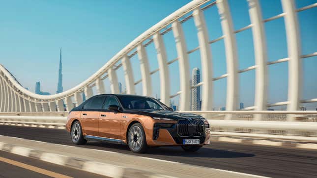 Image for article titled The 2024 BMW i7 M70 xDrive Is BMW's Most Powerful EV Ever